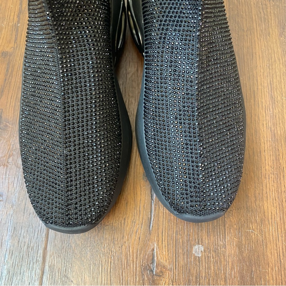 Michael Kors Black Crystal Knit Sock Sneakers with Sculpted Heel. - Picture 4 of 11
